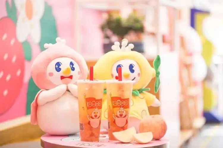用新鲜水果与美食结合,打造独具特色的饮品 用新鲜水果与美食结合,打造独具特色的饮品
